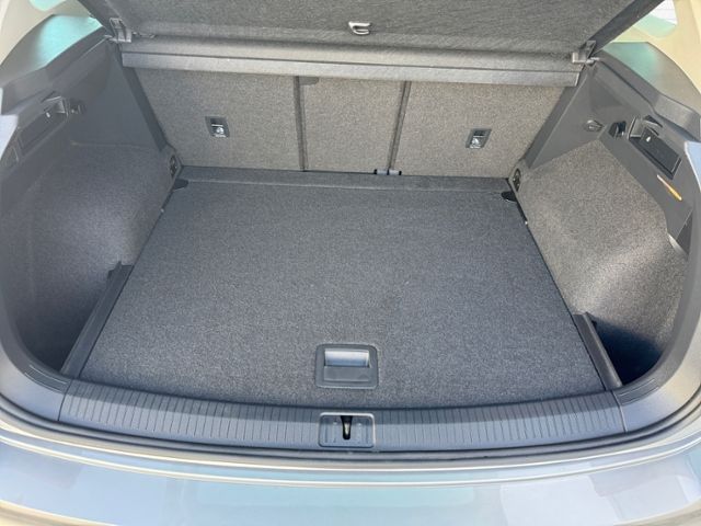 Fahrzeugabbildung Volkswagen Tiguan Comfortline 2.0 TDI 150 PS 6-Gang NAVI LE