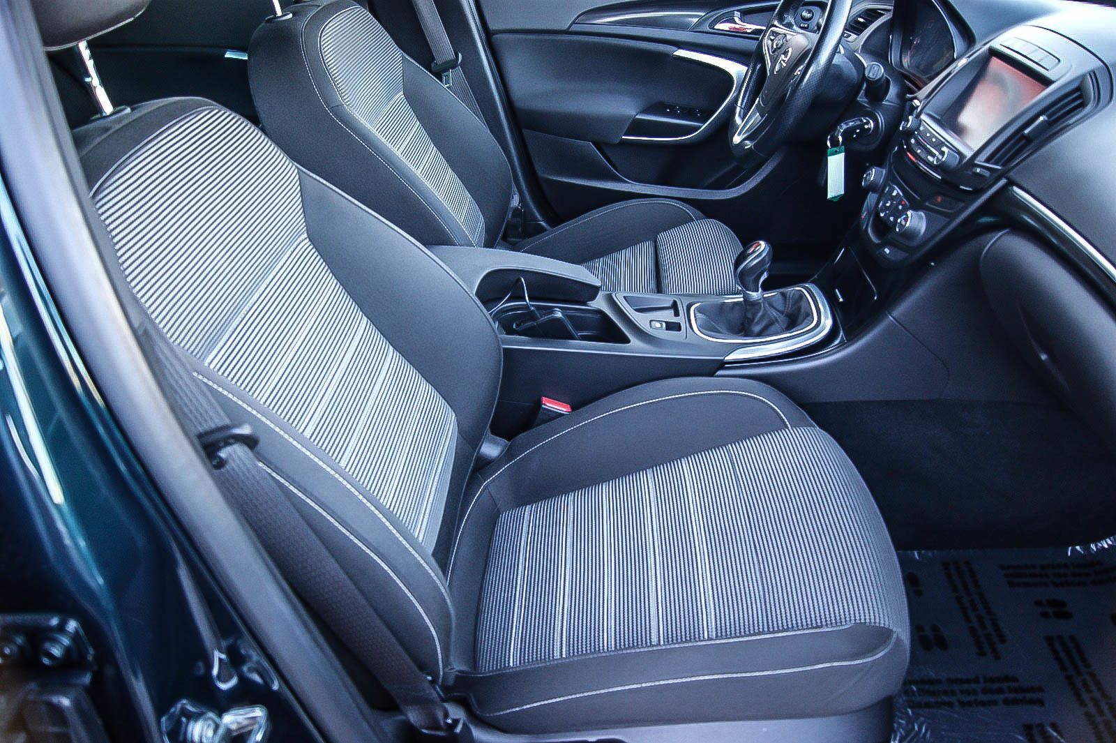 Fahrzeugabbildung Opel Insignia ST 16 SIDI Turbo SPORT OPC NAVIGATION