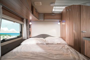 HYMER ERIBA HYMERCAR Feeling 425 SCHLAFDACH AUTARK