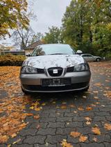 Seat Cordoba 1.4 Motor mit TÜV - Seat Cordoba SE mit Benzin-Antrieb