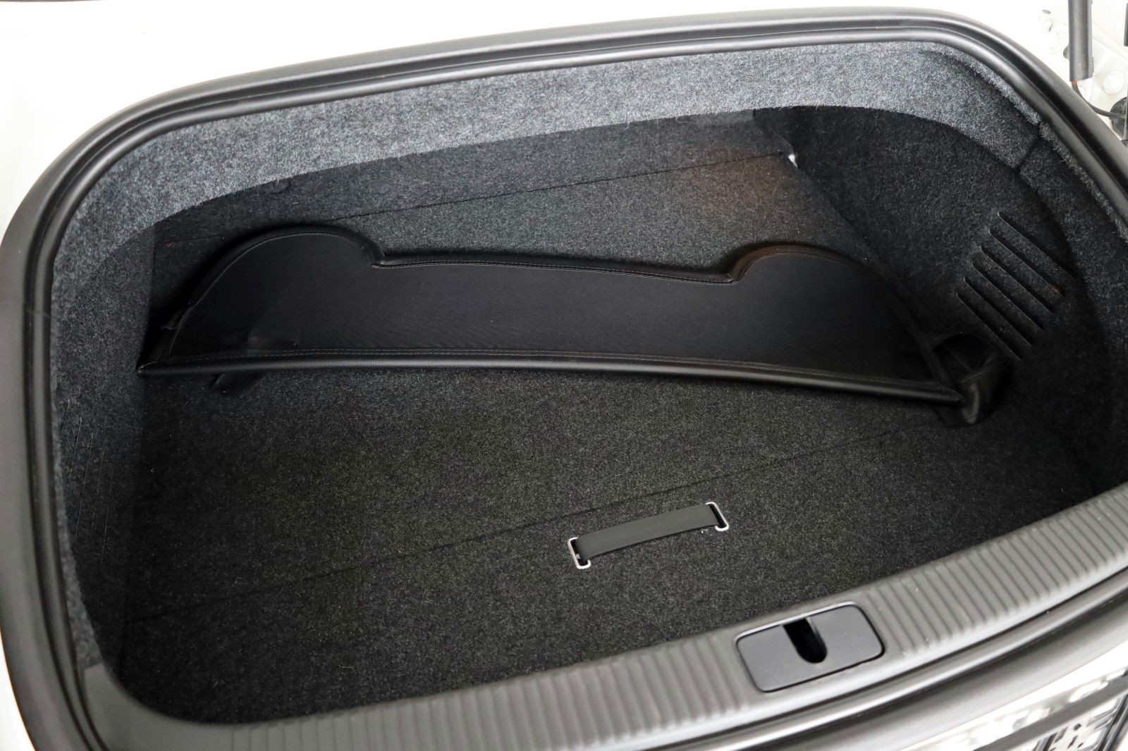 Fahrzeugabbildung Audi TT 2.0 TFSI Roadster Leder,Navi,Xenon,SH,SR+WR