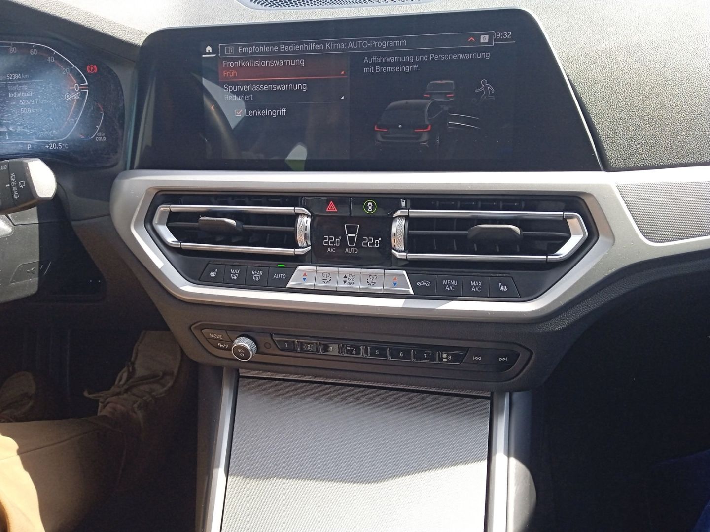 BMW 320 d Touring Advantage Aut. SHZG+HEADUP+LED+DAB foto 21