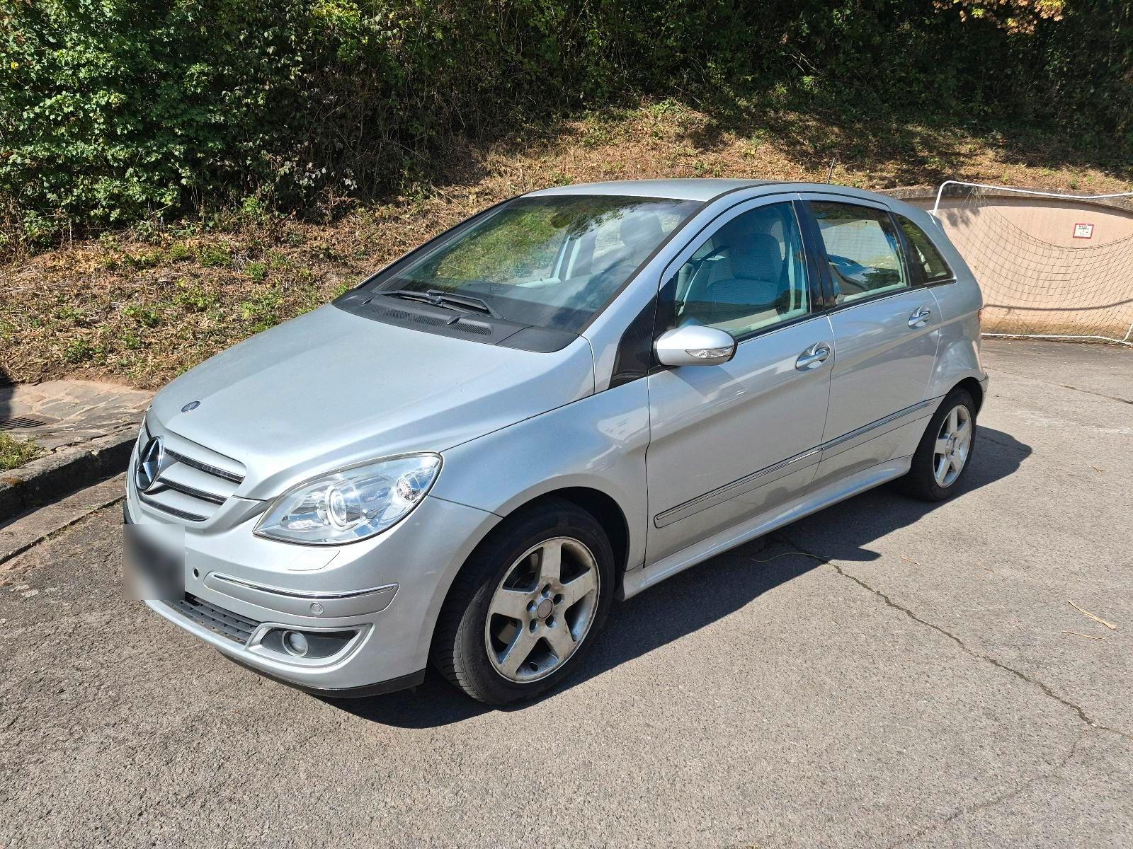 Mercedes-Benz B180, 2006