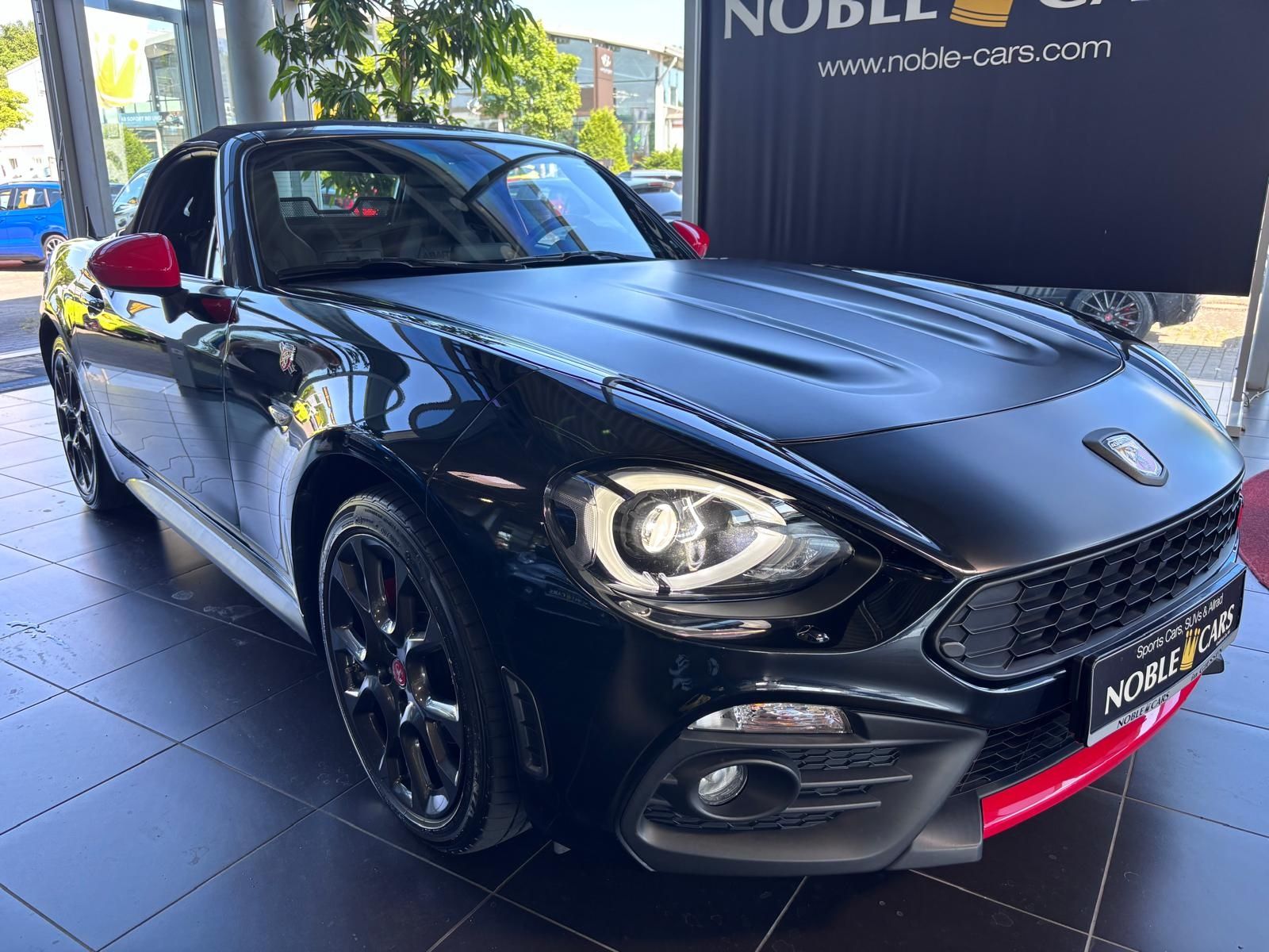 Fahrzeugabbildung Abarth 124 Spider Navi BOSE LED LEDER ALU