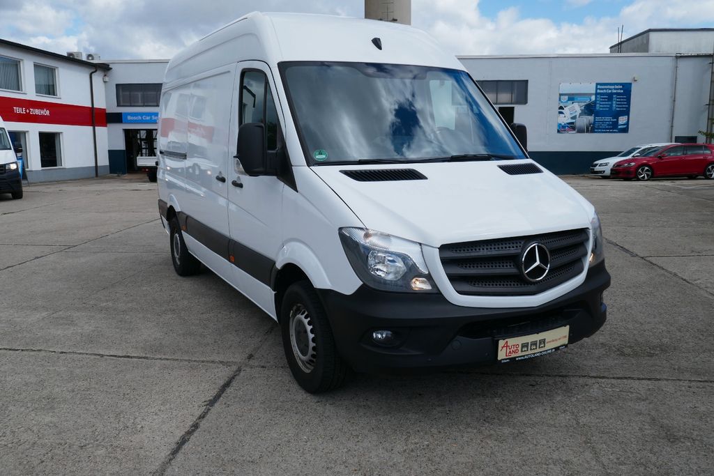 Image of Mercedes-Benz Sprinter