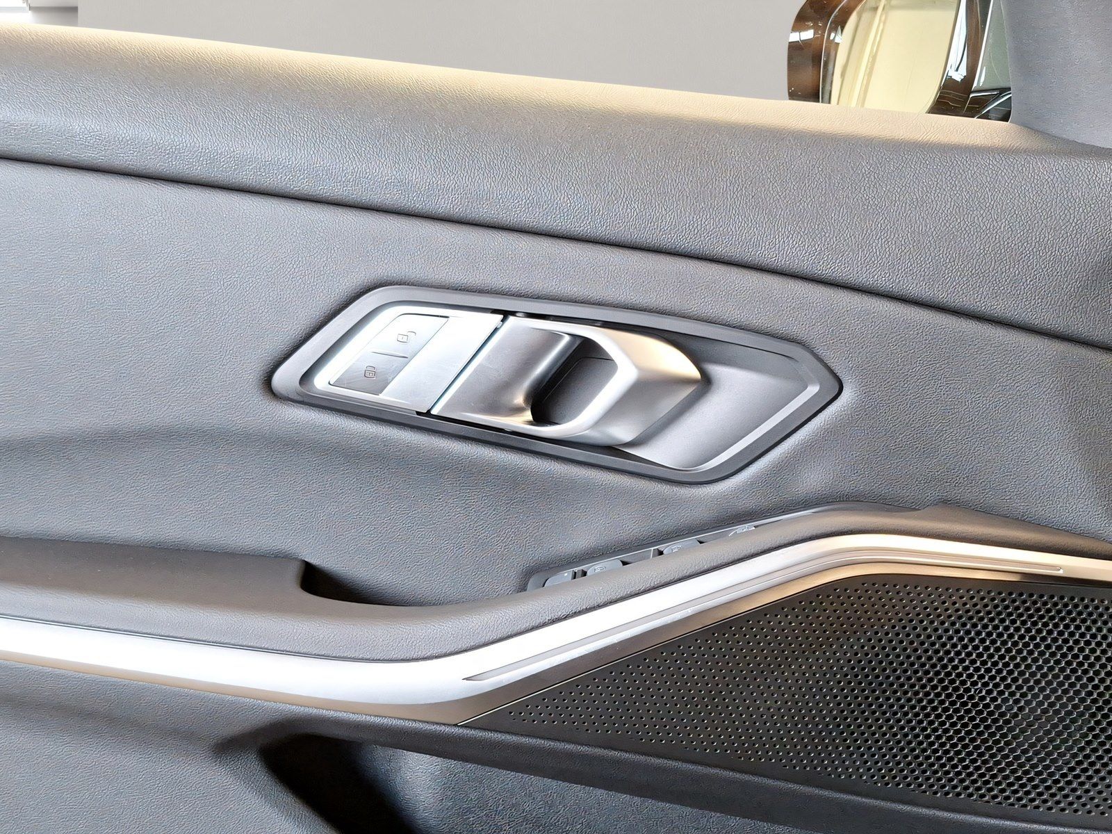 BMW 320 - Bild 16