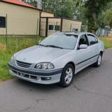 Toyota Avensis 2.0  Klima / Leder - Toyota Avensis aus 1999