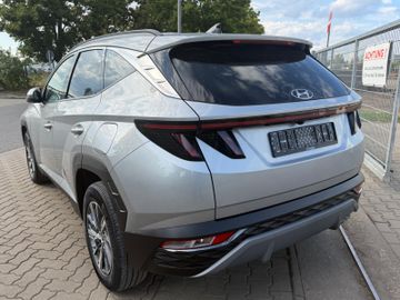 Hyundai TUCSON - 8