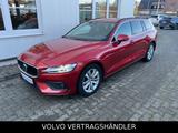 Volvo V60 B4 Diesel Automatik Core AHK GARANTIE - rote Volvo V60