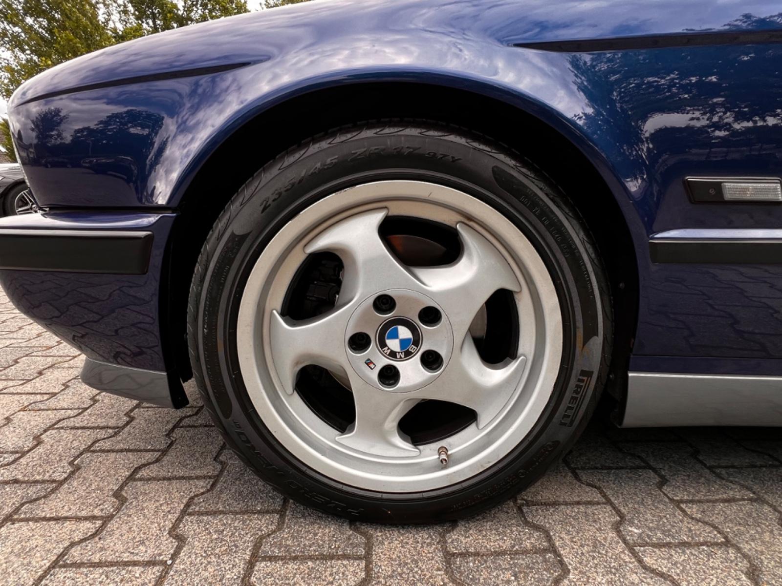 BMW E 34 M 5 Limousine. Deutsch, Nürburgringpaket