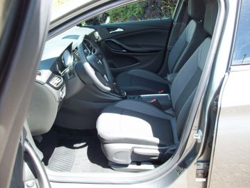 Bild 10 Opel Astra K ST 1.2T PDC+Kam LED Klimaauto Navi-App