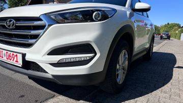 Hyundai TUCSON - 8