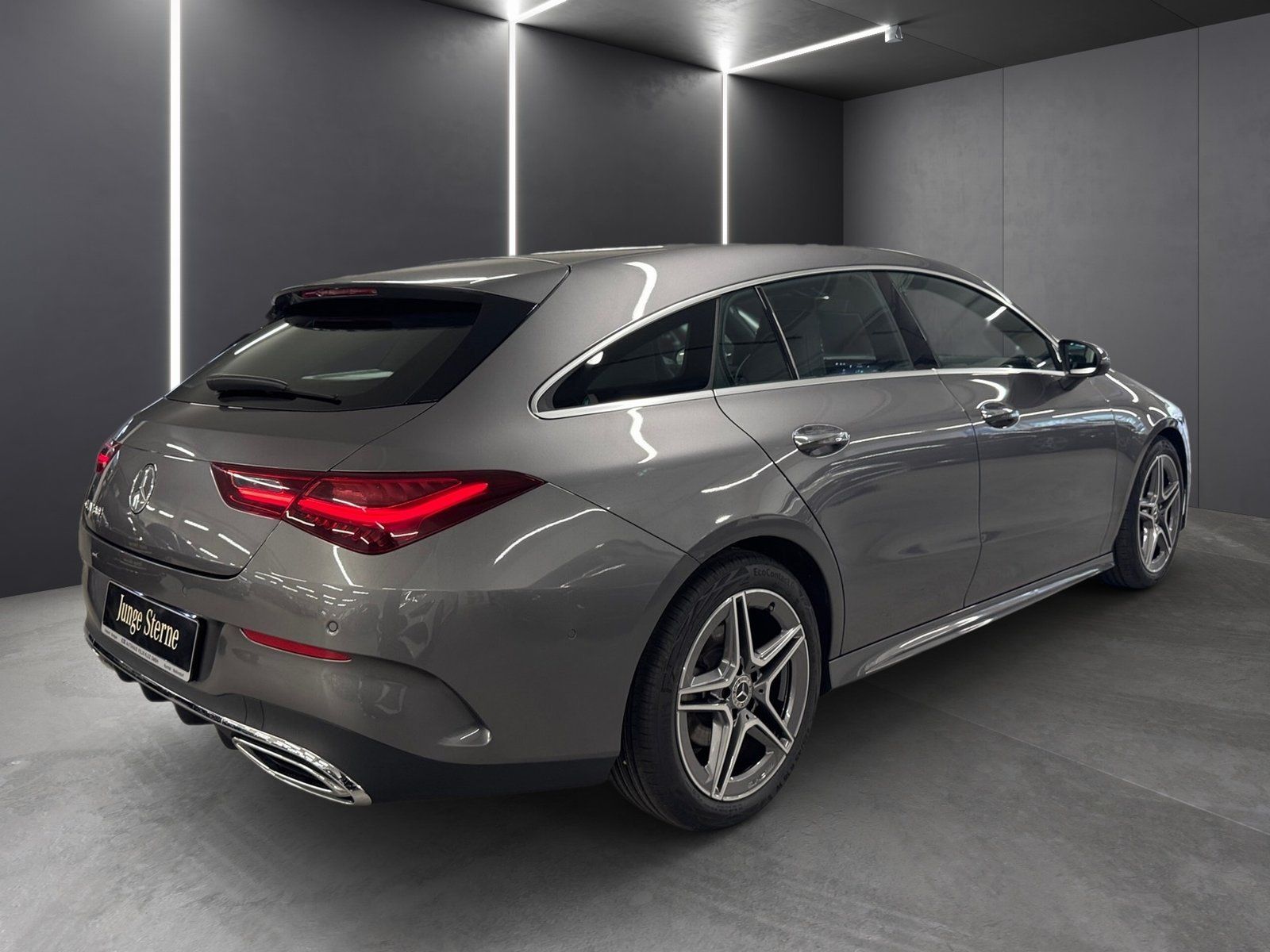 Fahrzeugabbildung Mercedes-Benz CLA 180 SB AMG*Kamera*LED*CarPlay*Easy-Pack*MBUX