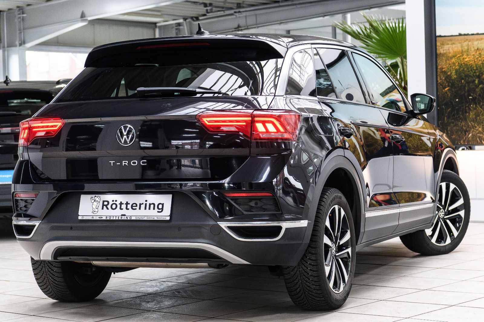 Fahrzeugabbildung Volkswagen T-Roc 1,5 United+LM+SH+PDC+Drive Mode+Digi Cockp