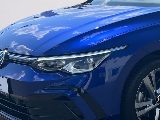 Golf VIII Variant 2.0 TSI DSG R-LINE LED+KAMERA+