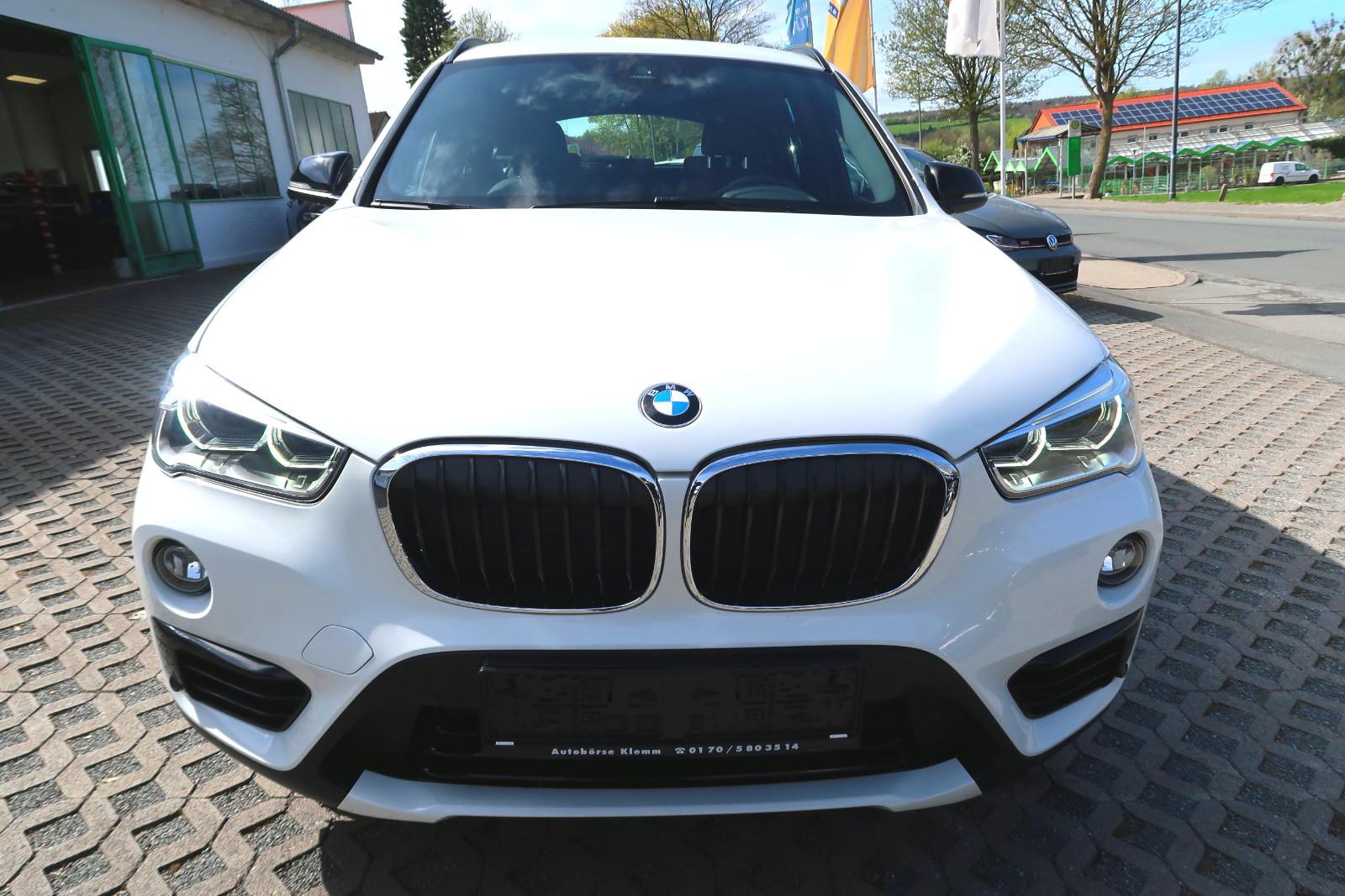 BMW X1sDr18i"SportLine"18"LED"Navi"AHK"Sitzh"2PDC1Hd