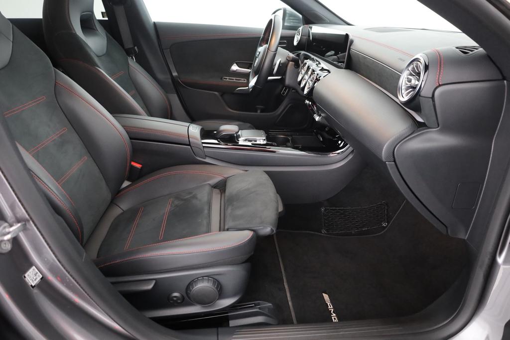 Mercedes-Benz CLA 220 Shooting Brake