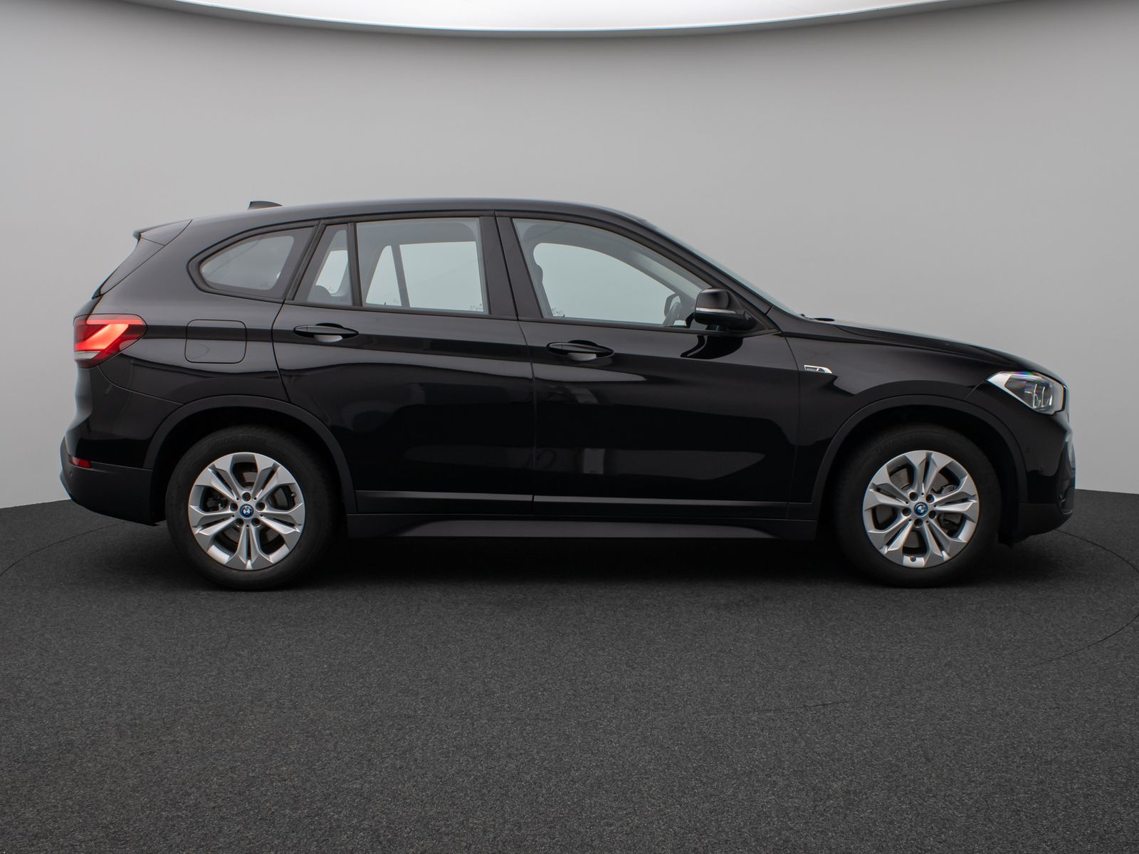 Fahrzeugabbildung BMW X1 xD25e Parkassist DAB LED Geschwindigkeitsreg
