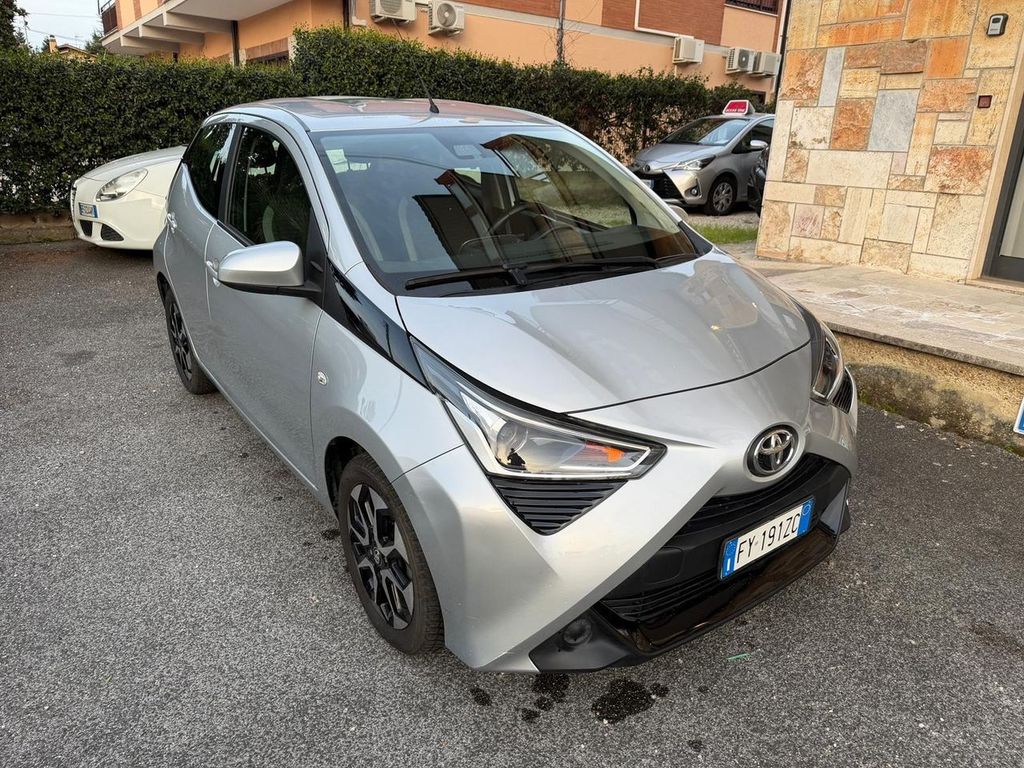 Image of Toyota Aygo (X)