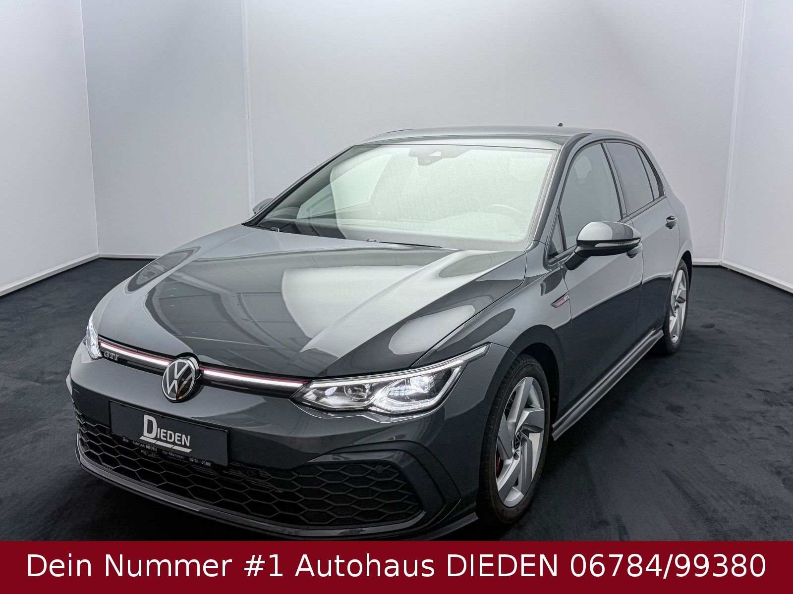 Gebrauchtwagen Volkswagen Golf Golf VIII Lim. GTI KAMERA + LED + AMBIENTE in Birkenfeld