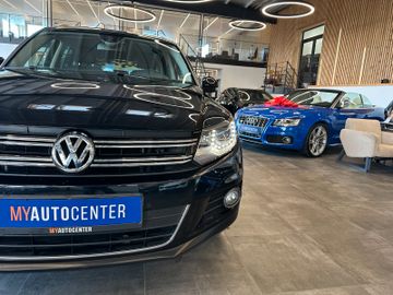 Volkswagen Tiguan Sport & Style 4Motion *BiXenon*Navi*AHK*