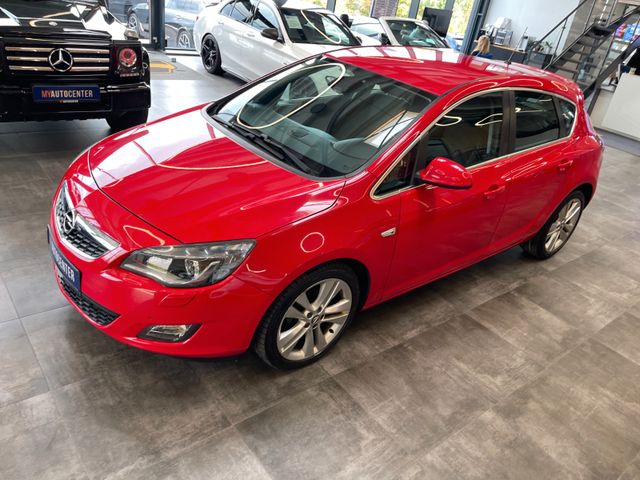MYAUTOCENTER – Gebraucht- und Jahreswagen mit Werkstattservice in Pfaffenhofen Opel Astra J Lim. 5-trg. Cosmo *Klima*PDC*Tempomat*
