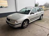 Skoda Octavia Combi 1.9 TDI 66kW Ambiente - gebrauchte Skoda Octavia aus dem Jahr 2000