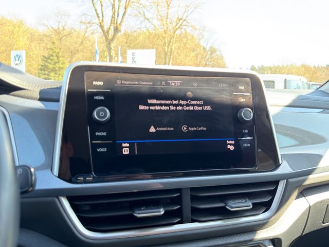 T-Roc 1.5 TSI Style DSG SHZ NAVI ACC FACEL. LED