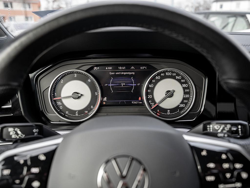 Volkswagen Touareg 3.0 TDI R-Line 4M AHK KAM LUFT GRA PDC