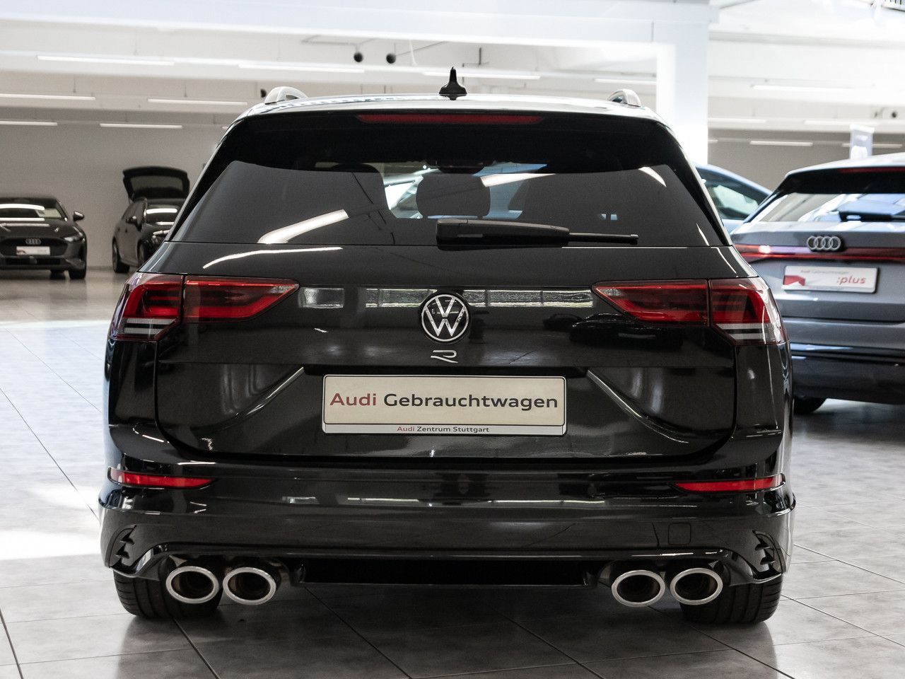 Volkswagen Golf VIII R Variant 2.0 TSI 4M Pano Leder DCC foto 5