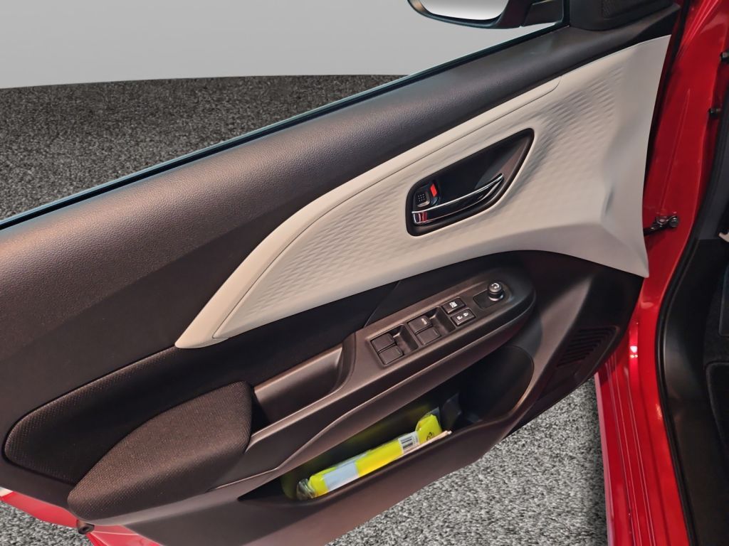 Fahrzeugabbildung Suzuki Swift 1.2 Hybrid Allrad Comfort Navi Sitzheizung