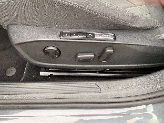 Golf VIII Variant 1.5 TSI Style MATRIX/17-ZOLL/K