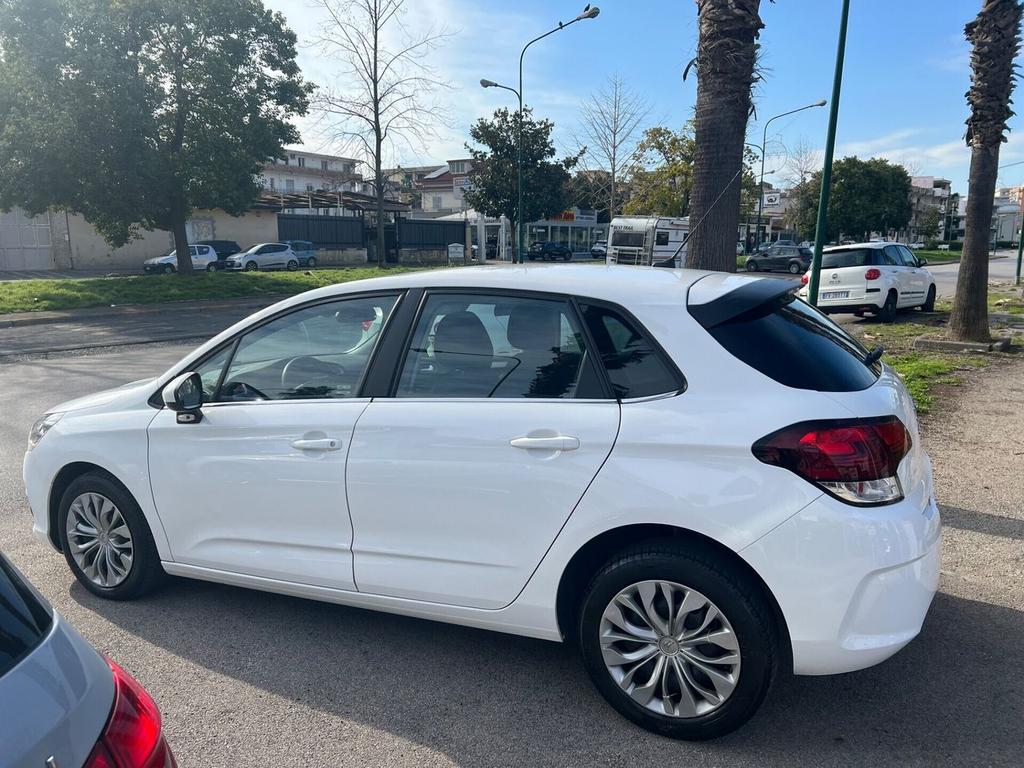 Citroën C4