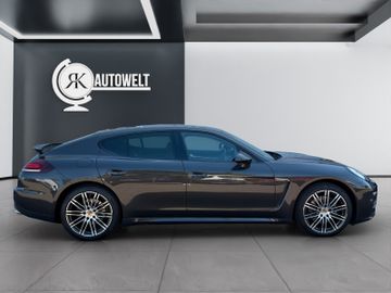 Porsche Panamera - 6