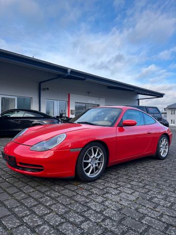 Porsche 911 Carrera 996