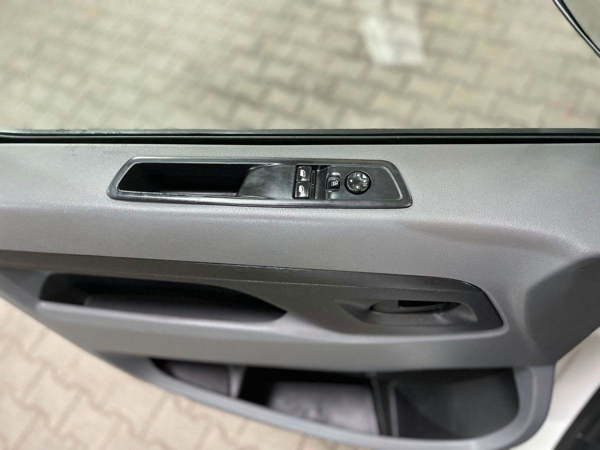 Fahrzeugabbildung Opel Vivaro Edition L(L3) Sortimo#Kamera#Klima#Totwin