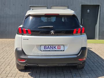 Peugeot 5008 - 5