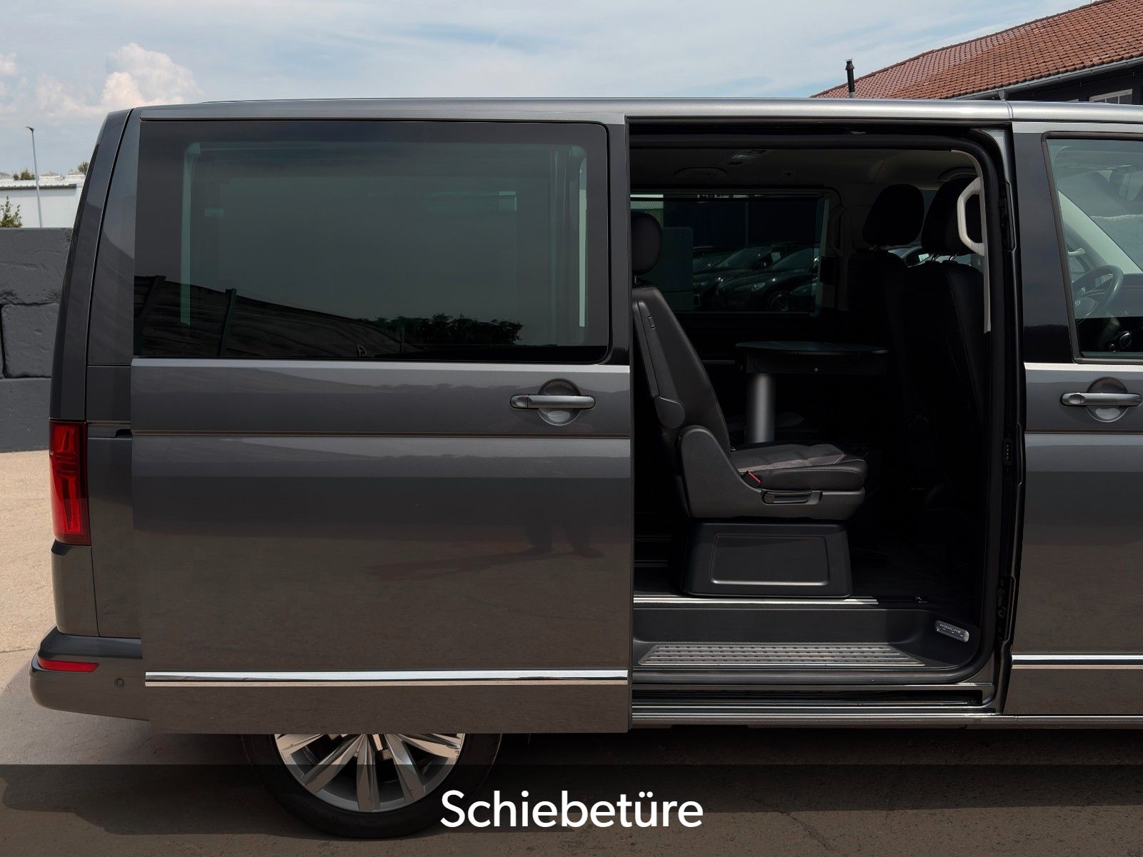 Fahrzeugabbildung Volkswagen T6.1 Multivan Highline Alcan. CAM ACC SHZ 3-Z KL