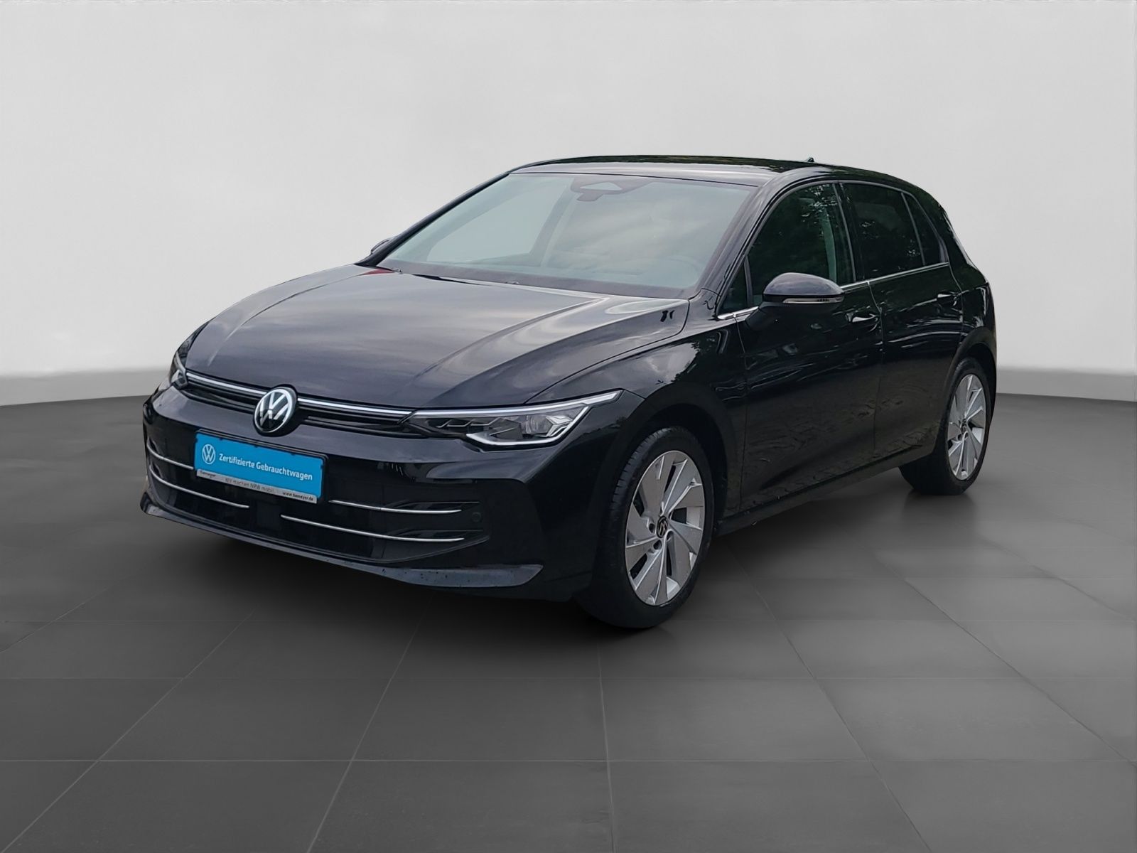 Volkswagen Golf 1.5 TSI STYLE NAVI HuD behMFL foto 2