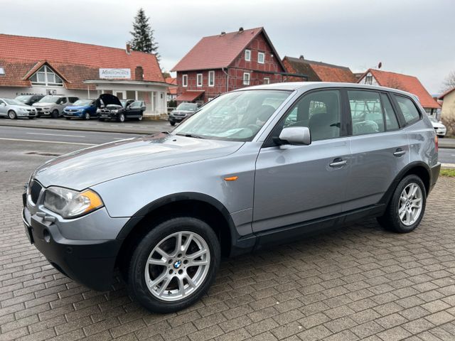 BMW X3 3.0i Xenon Navi Automatik SHZ PDC AHK