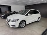Mercedes-Benz B 180 Sports Tourer*Panorama*Leder*Tempomat* - Mercedes-Benz B 180 Gebrauchtwagen in Berlin