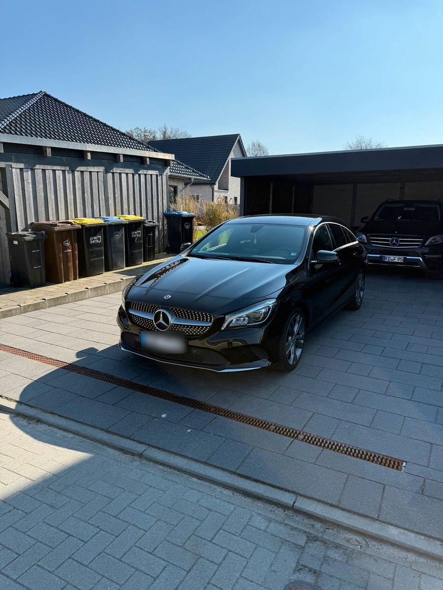 MERCEDES-BENZ Mercedes CLA  shooting brake 220 CDI 4Mati...