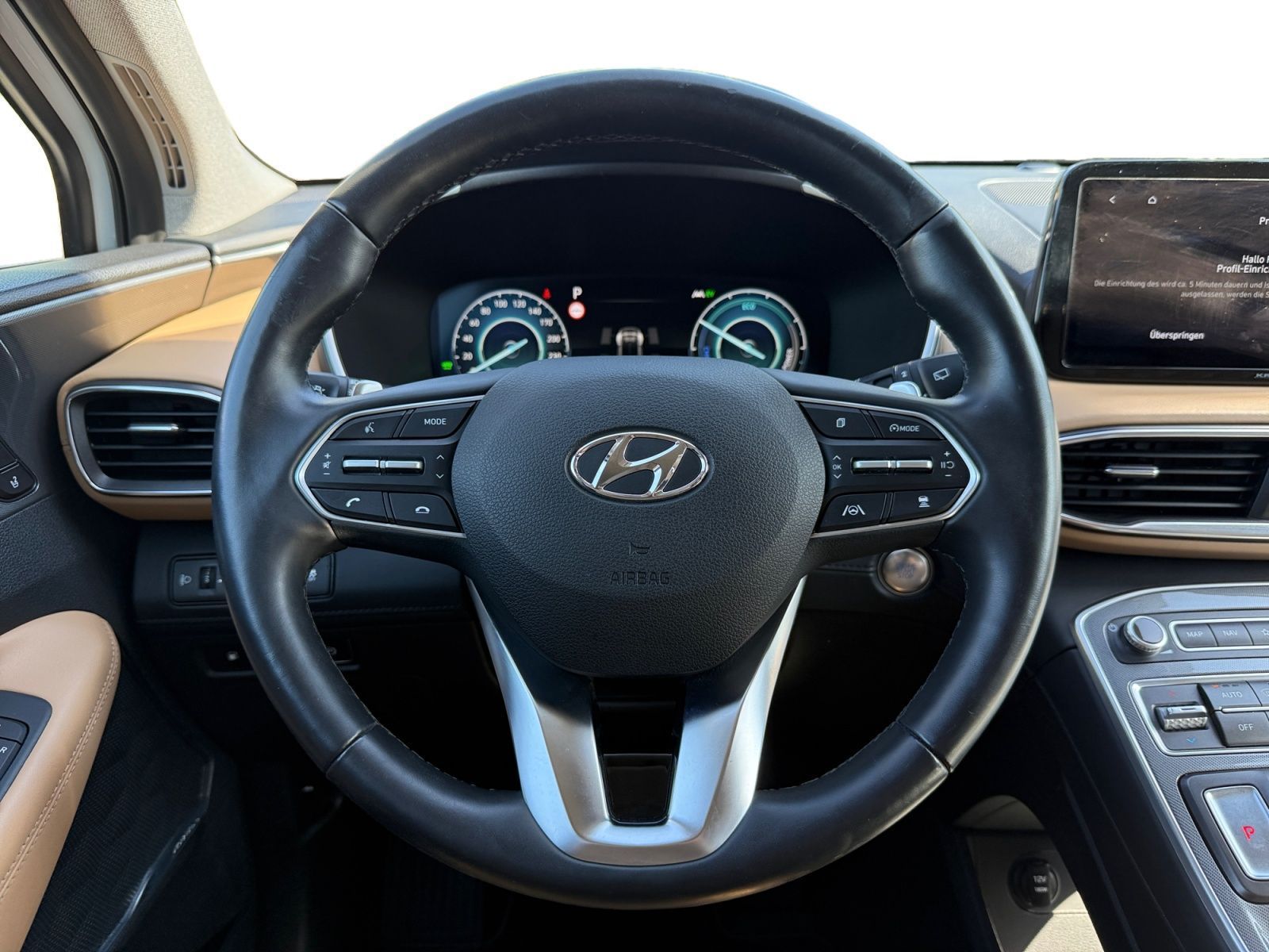 Fahrzeugabbildung Hyundai Santa Fe 1.6 T-GDI Prime Plug-In Hybrid 4WD
