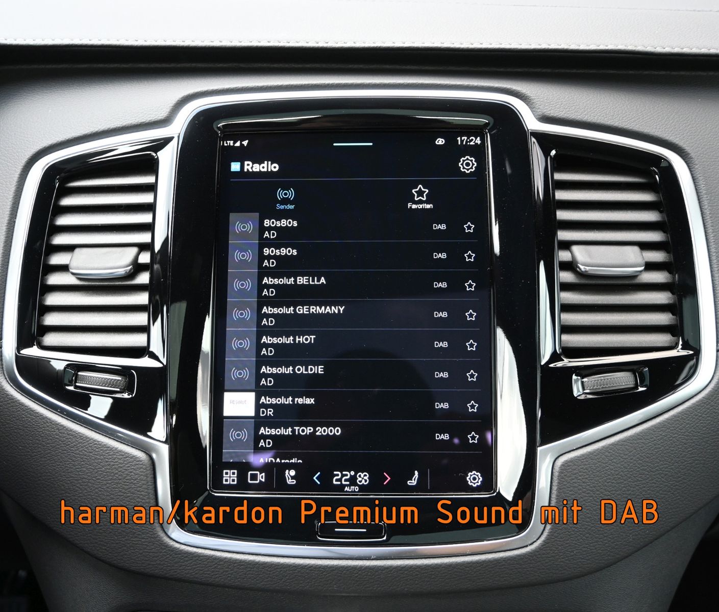 Fahrzeugabbildung Volvo XC90 T8 AWD Recharge Ultimate Dark °AHK°WOOL°