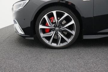Fahrzeugabbildung Opel Insignia B Sports Tourer GSi 4x4