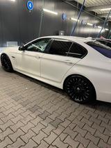 BMW 520D F10 M-Packet - BMW 520: F10