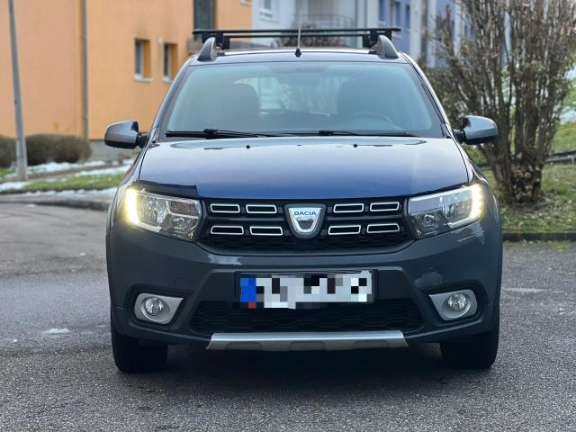 Dacia sandero 1.5 liter , Tüv Neu