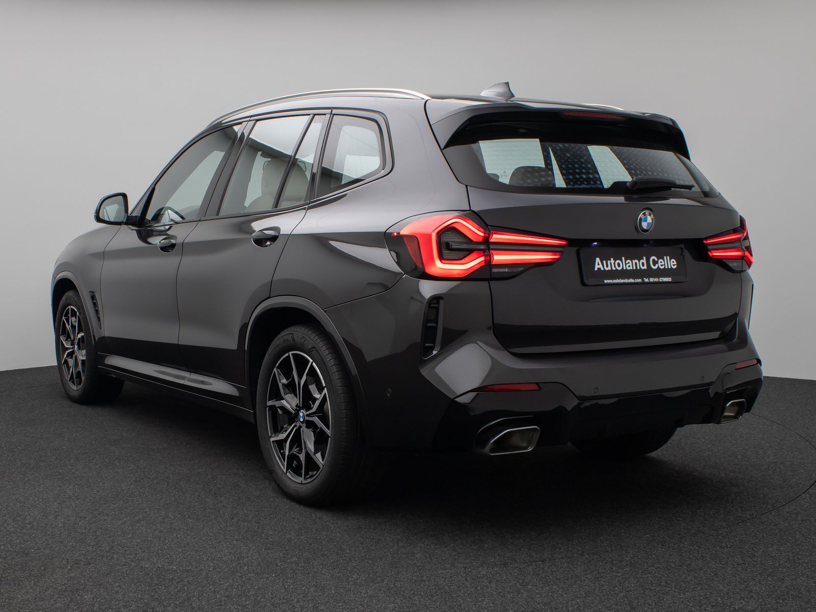 Fahrzeugabbildung BMW X3 xD20d  M Sport Laser Panorama 360°HUD DAB 19"