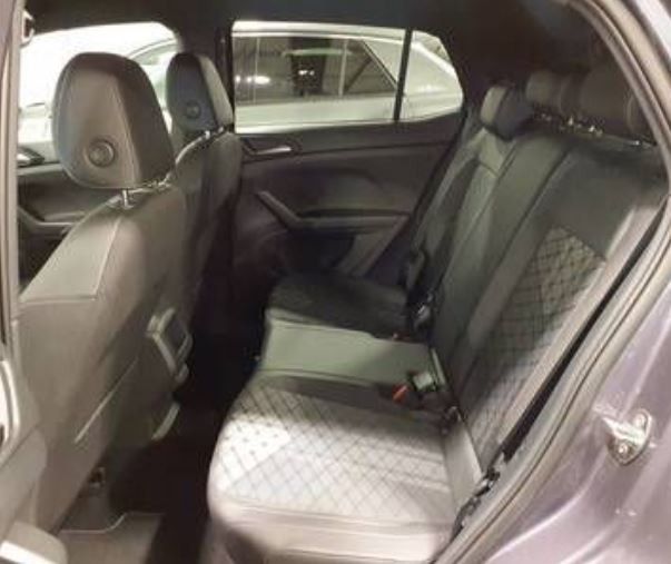 Fahrzeugabbildung Volkswagen T-Cross R-Line 1.5 TSI DSG IQ-LED+AHK+NAV+ACC