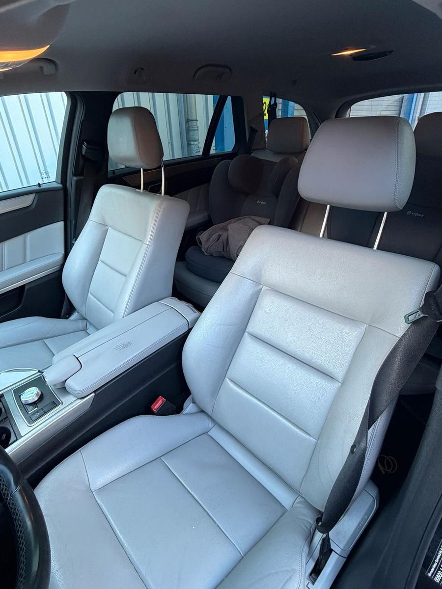Mercedes-Benz E250 2012 — photo 7
